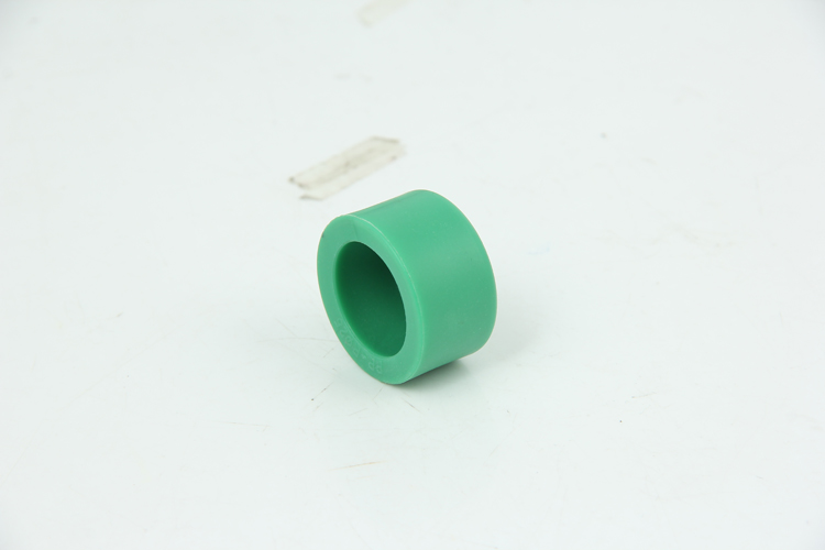 Vehicle traveling data recorder