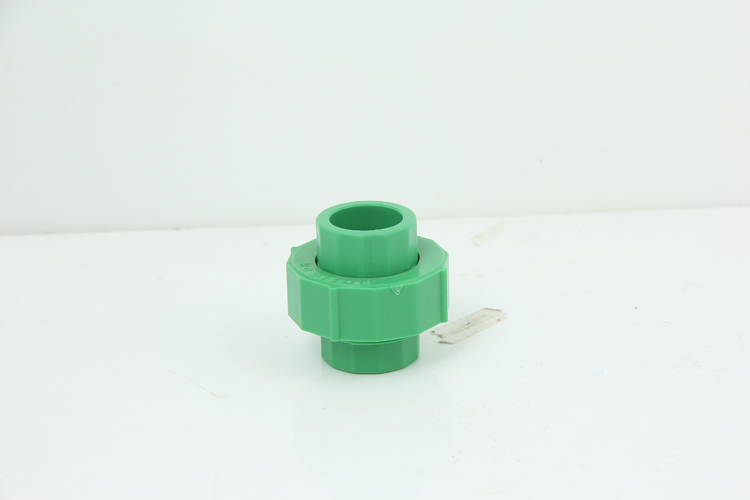 Vehicle traveling data recorder